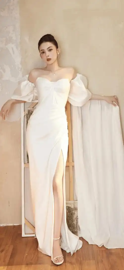 港股闪现两只“千元股” AI资产定价权显著提升